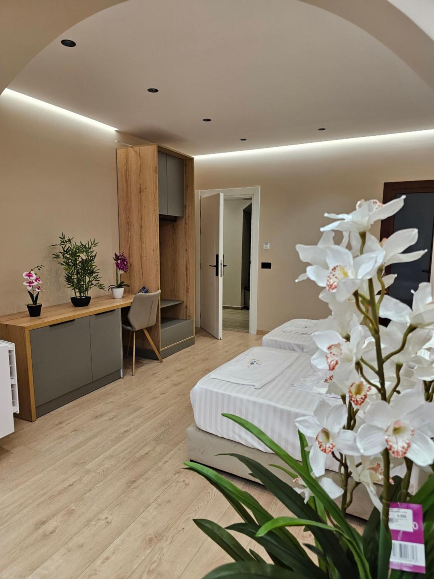 Albi Apartment Tiranë Luaran gambar