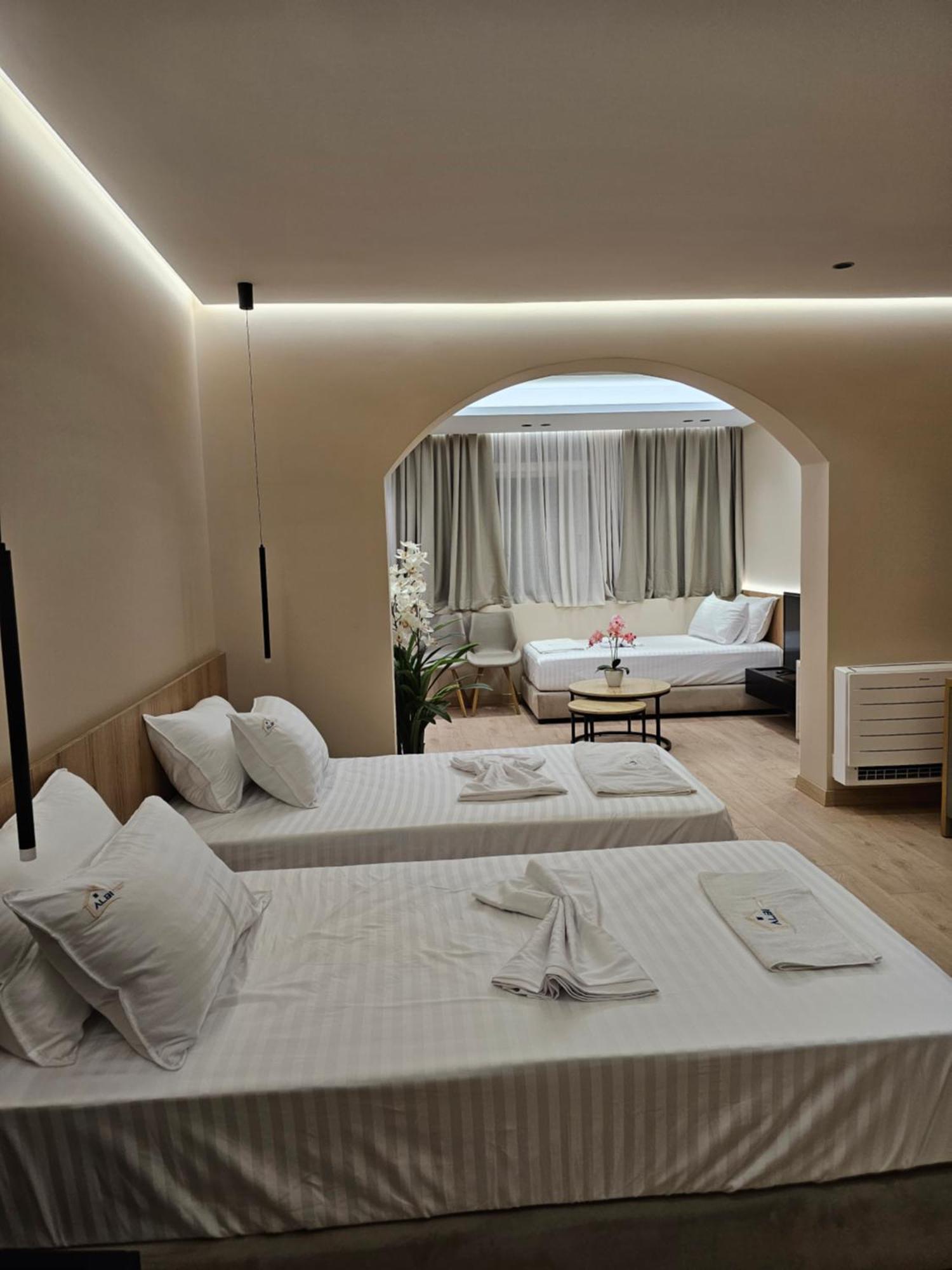 Albi Apartment Tiranë Luaran gambar